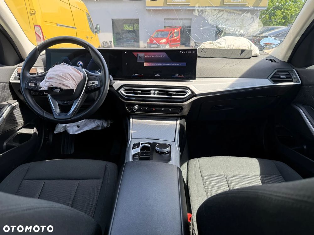 BMW Seria 3 318i Advantage sport - 12