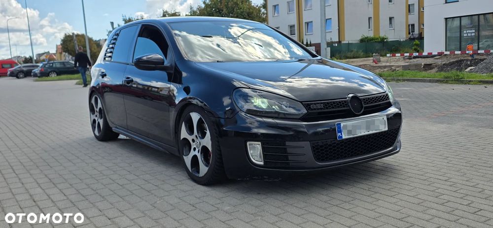 Volkswagen Golf 2.0 TSI GTI DSG - 3