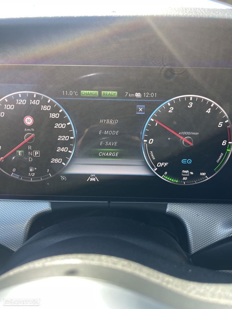 Mercedes-Benz E 300 de AMG Line - 6