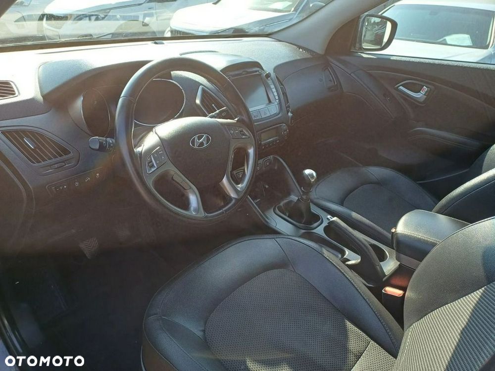Hyundai ix35 1.7 CRDi Premium 2WD - 14