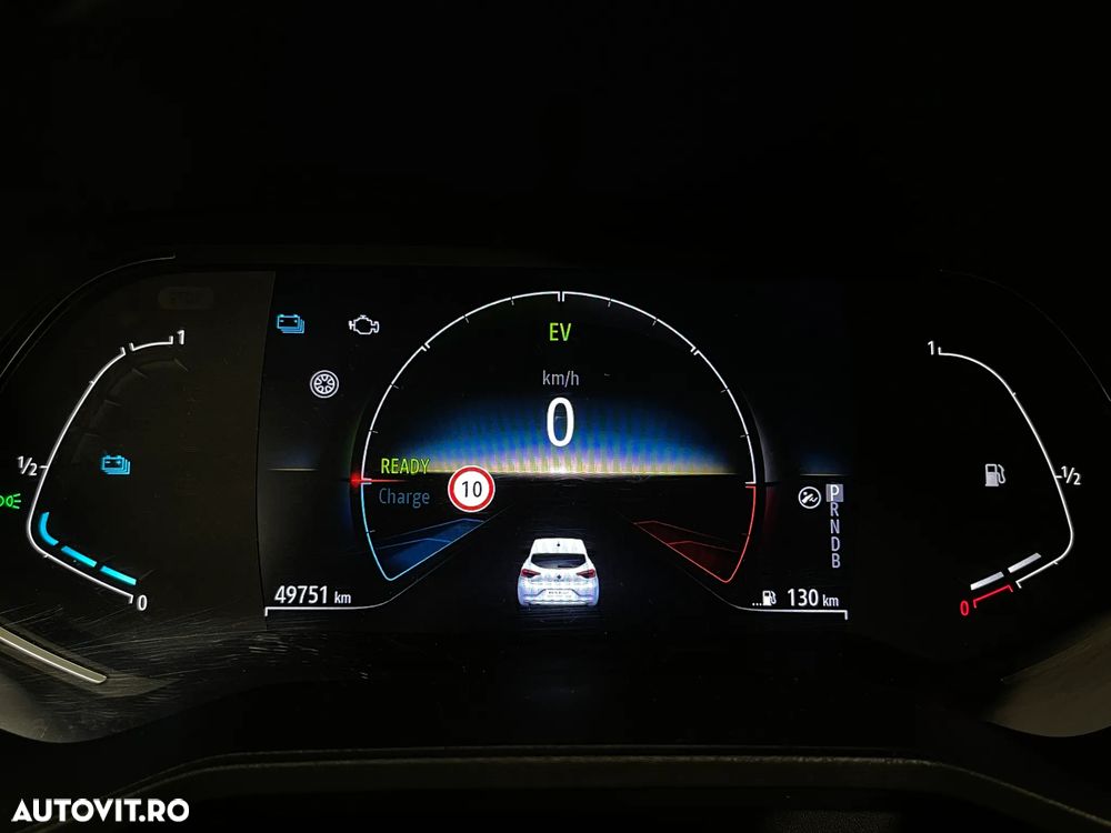 Renault Clio V E-Tech 145 Evolution - 25