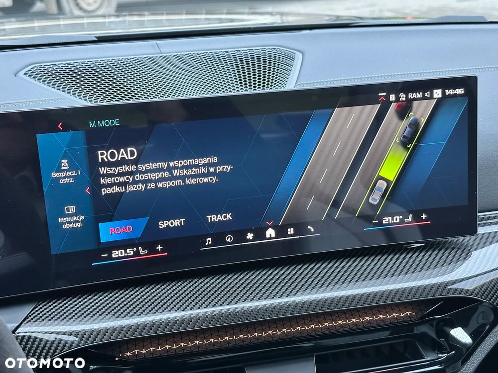 BMW M3 Competition M xDrive - 22