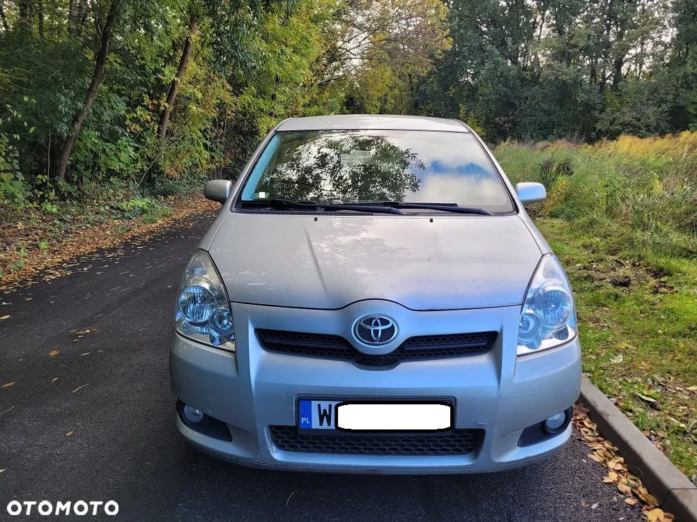 Toyota Corolla Verso 1.8 Edition - 1