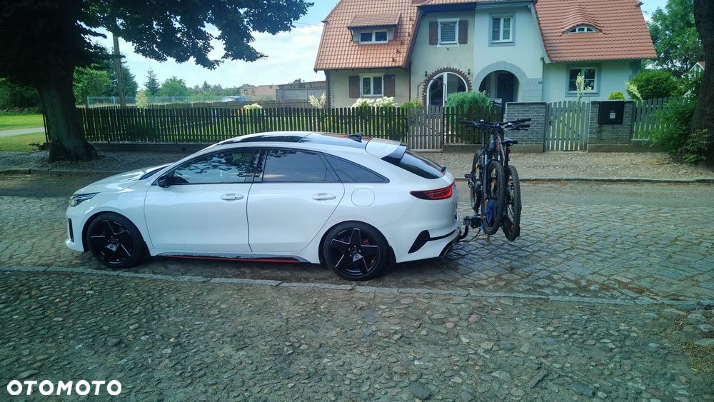 Kia ProCeed - 6