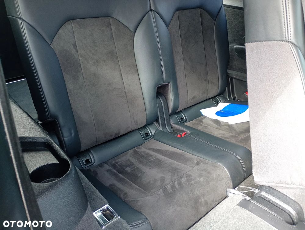 Audi Q7 - 19