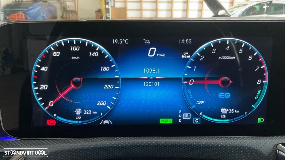 Mercedes-Benz CLA 250 e Shooting Brake AMG Line - 3