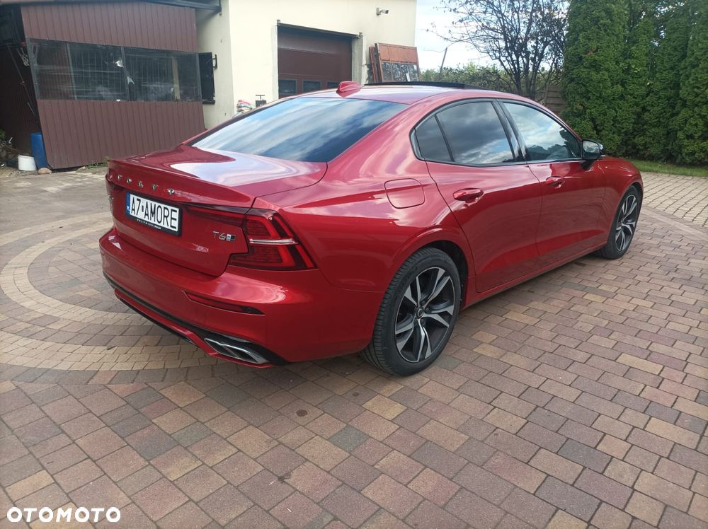 Volvo S60 T6 AWD R-Design - 4