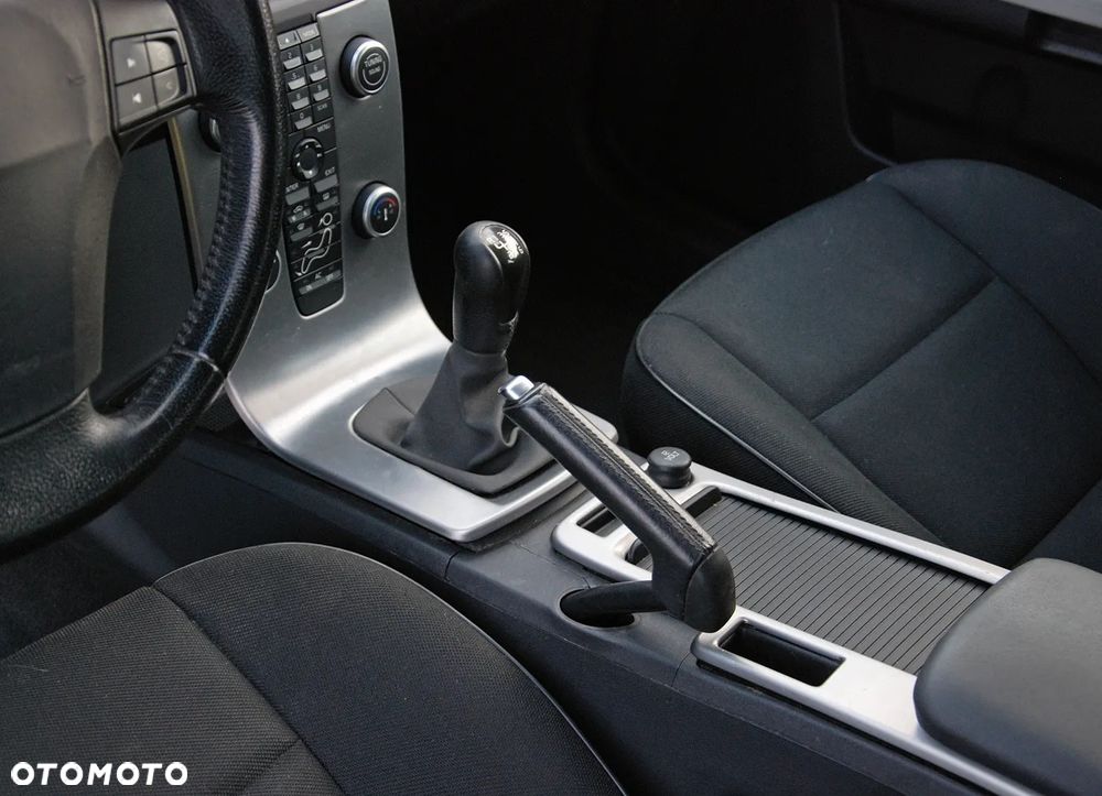 Volvo V50 2.0D DPF Kinetic - 15