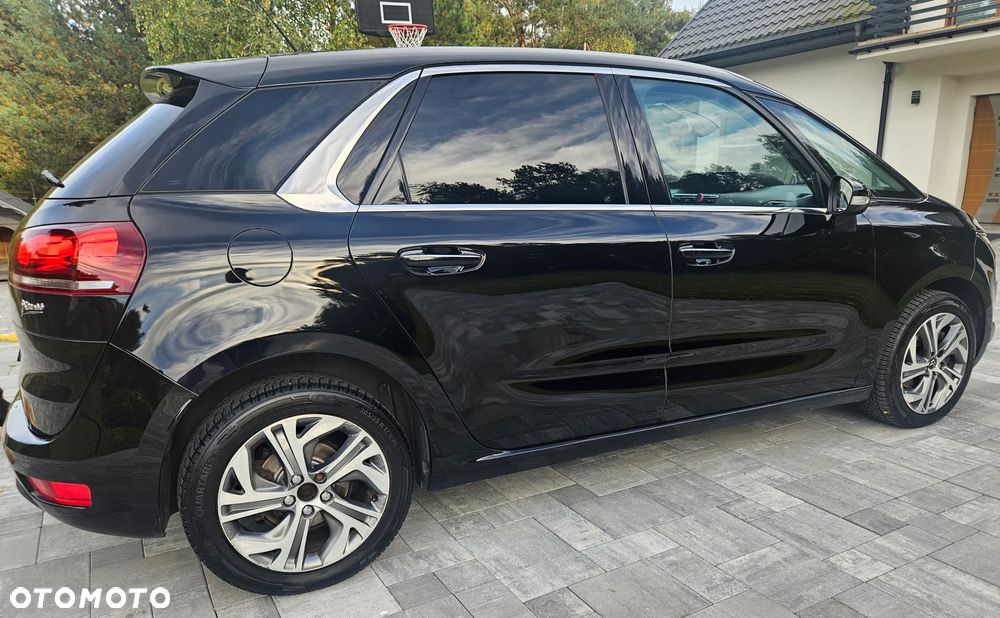 Citroën C4 Picasso - 11