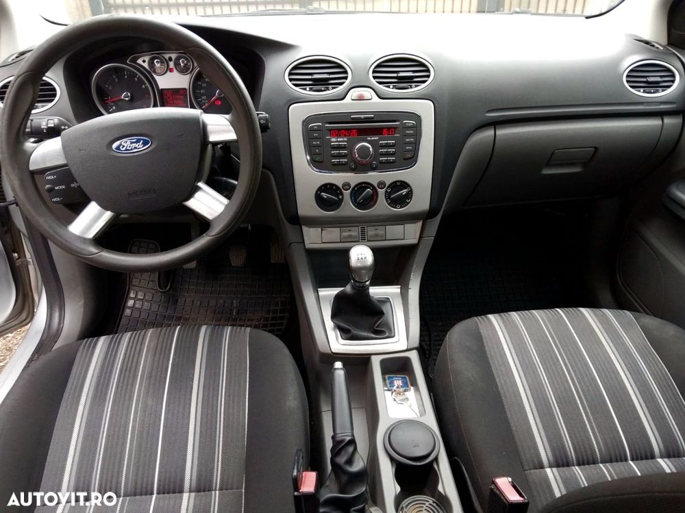 Ford Focus - 6