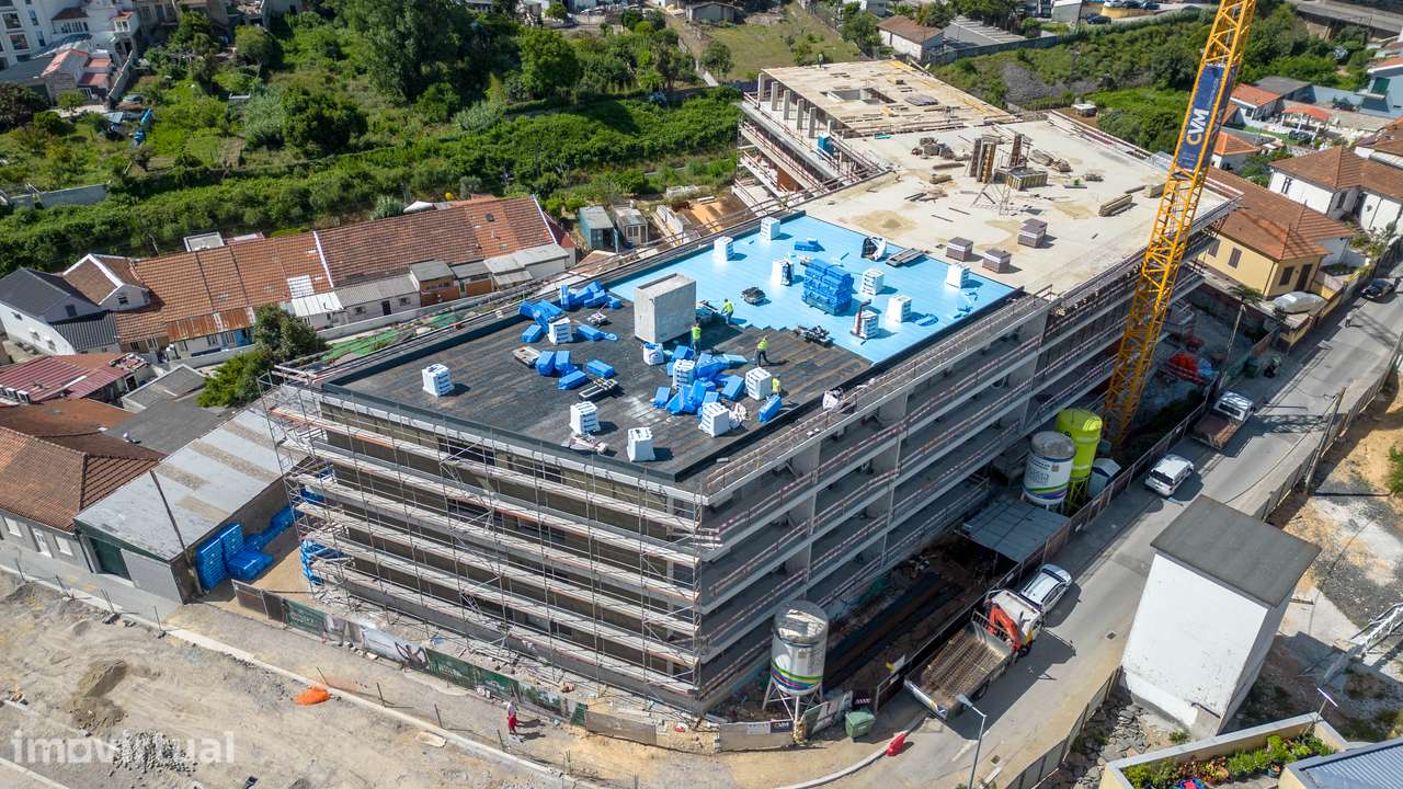 T1 Novo c/ Lugar de Garagem em Santa Marinha (Coimbrões) - Grande imagem: 3/22