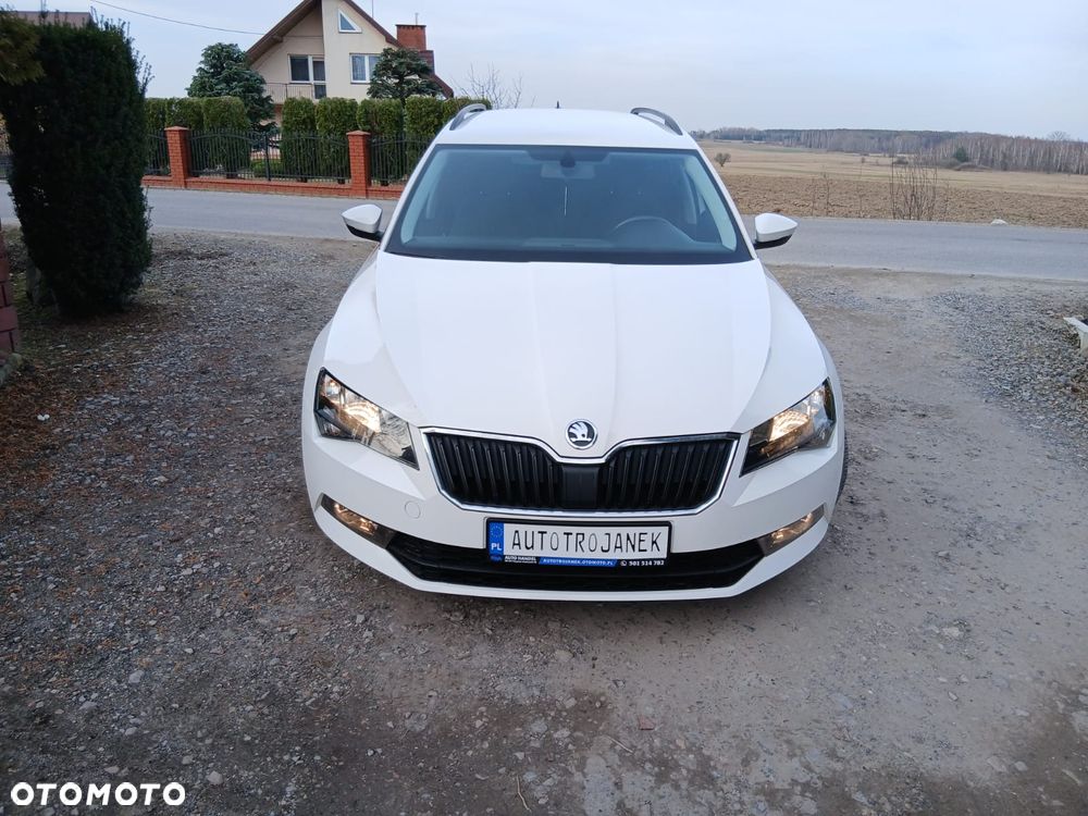 Skoda Superb 1.6 TDI Style - 2