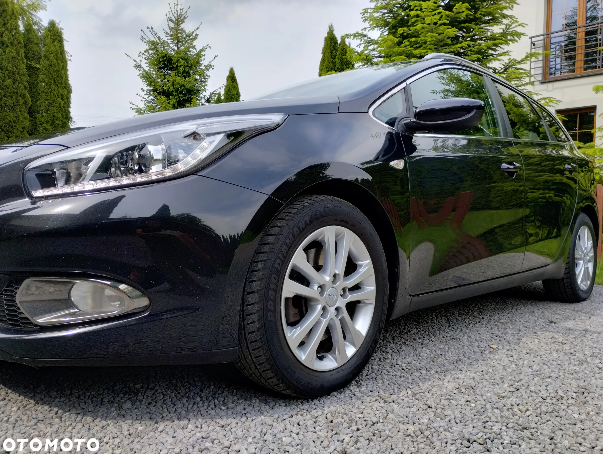 Kia Ceed 1.6 CRDi 128 ISG SW Spirit - 5