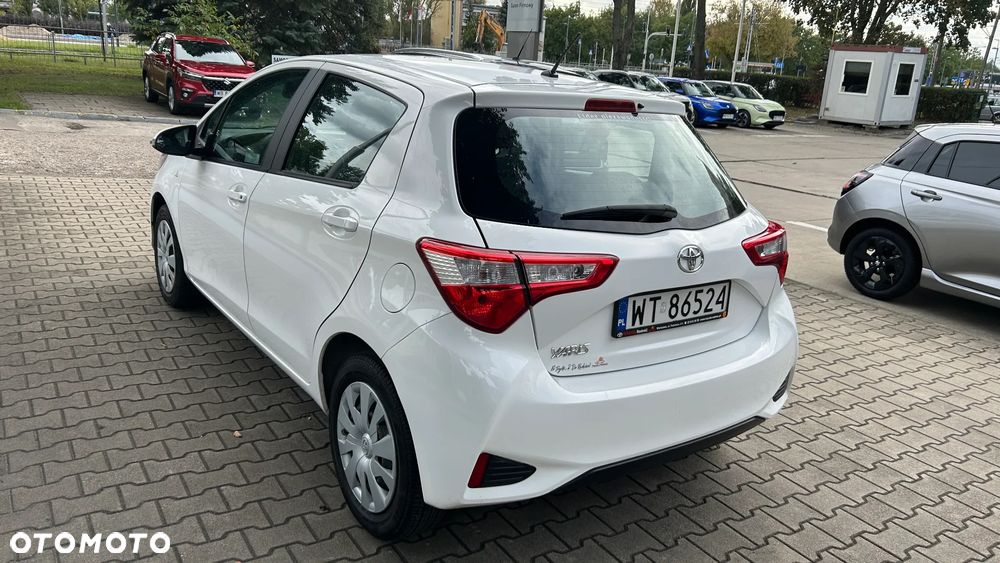 Toyota Yaris 1.5 Active - 4