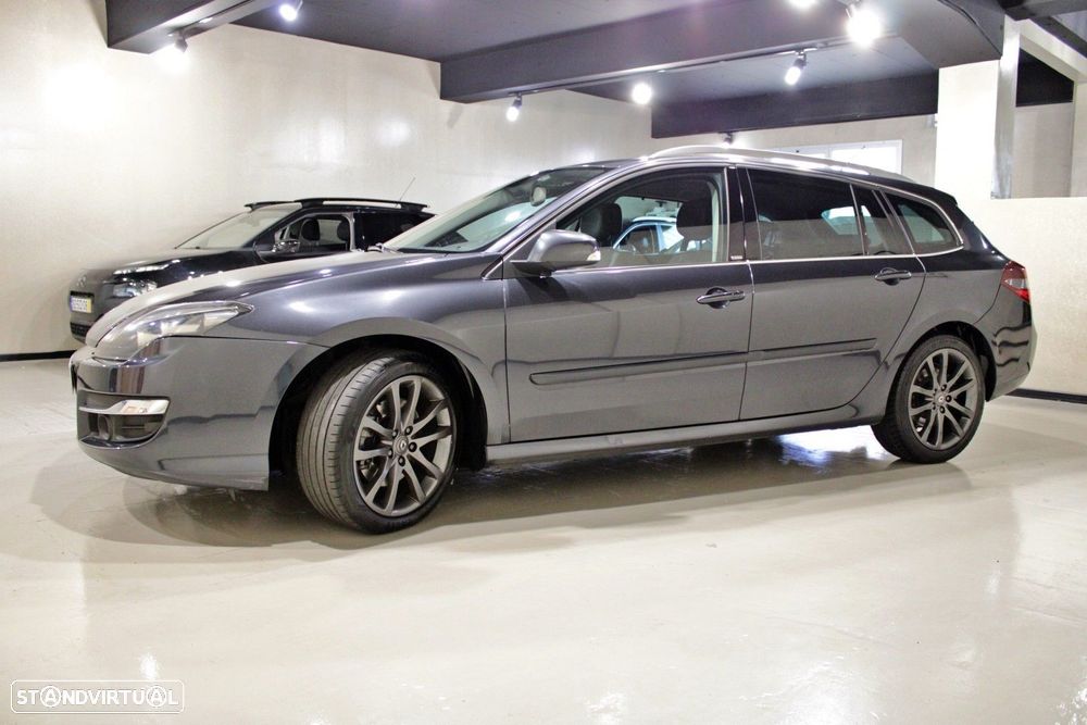 Renault Laguna Break 2.0 dCi GT 4Control - 13