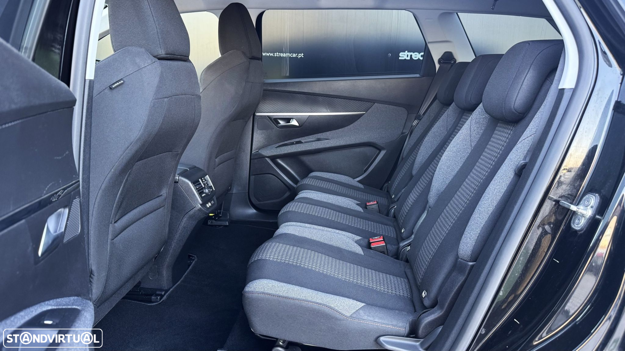 Peugeot 5008 1.5 BlueHDi Active Pack EAT8 - 24