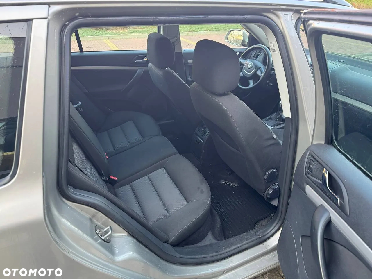 Skoda Octavia 2.0 TDI Ambiente - 35