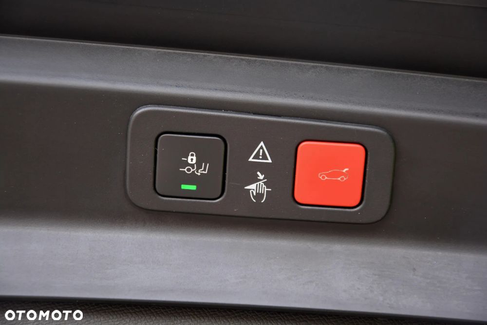 Peugeot 5008 1.6 PureTech GT Line S&S EAT8 - 31