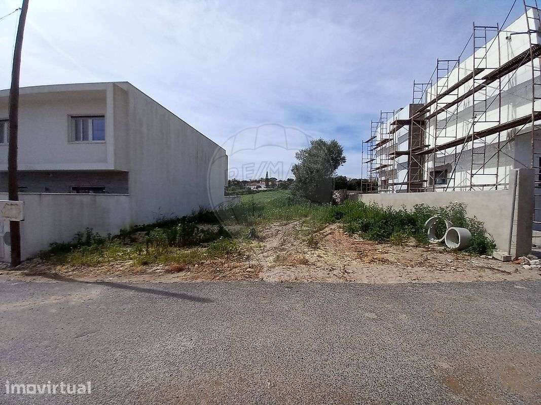 Terreno  para venda - Grande imagem: 2/5