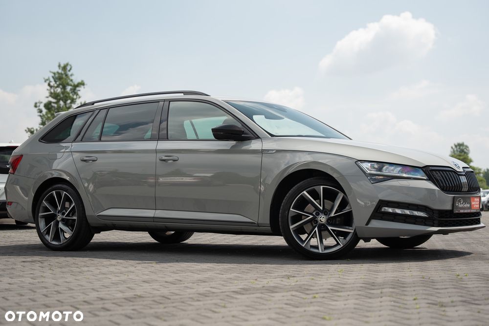 Skoda Superb 2.0 TDI 4x4 DSG Sportline - 8
