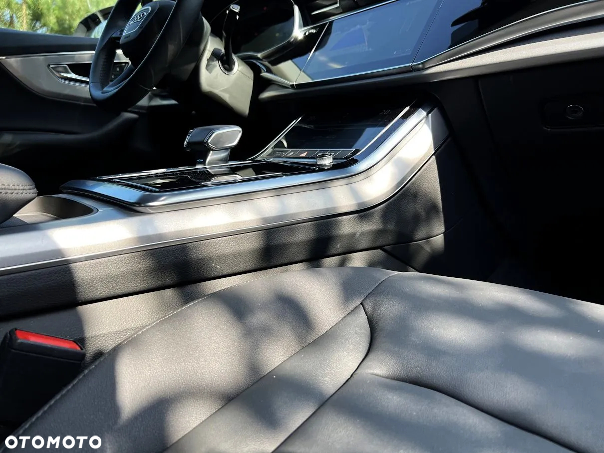 Audi Q7 - 25