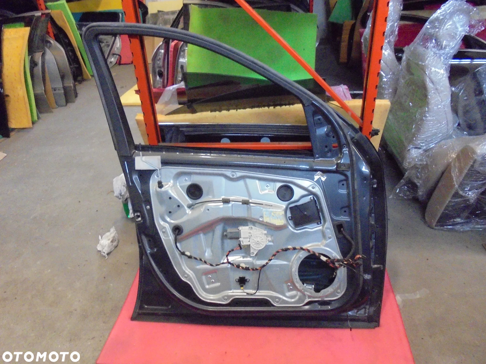 MERCEDES ML W164 LIFT DRZWI PRZOD LEWE KOMPLETNE - 4