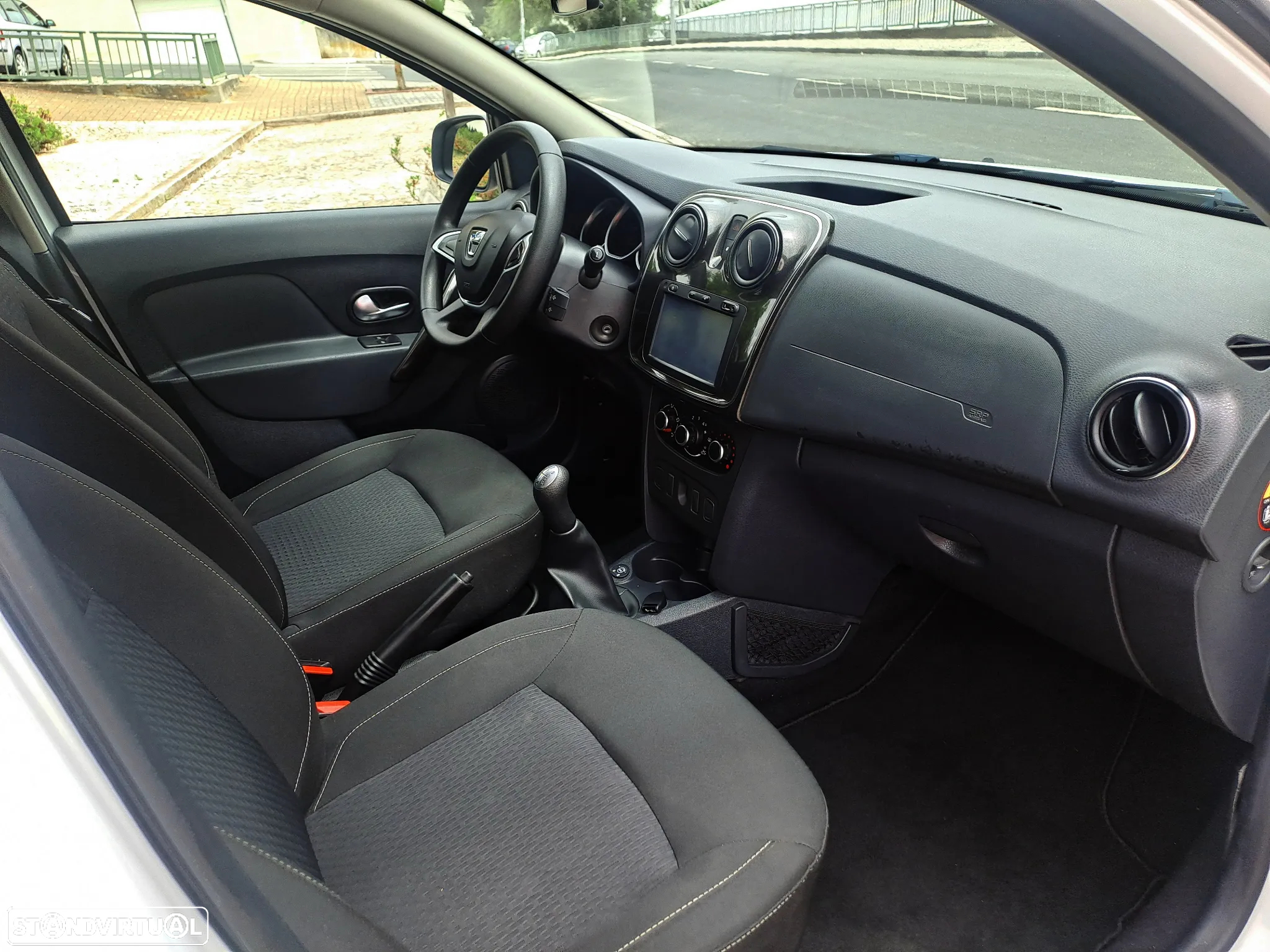 Dacia Sandero 0.9 TCe Comfort Bi-Fuel - 22