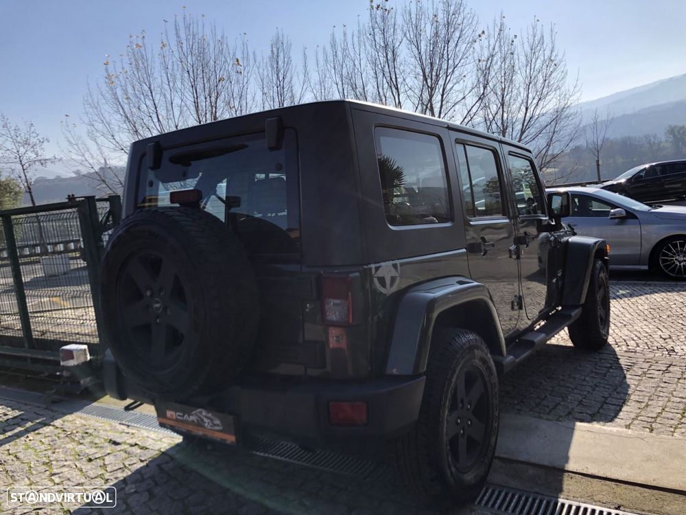Jeep Wrangler - 5
