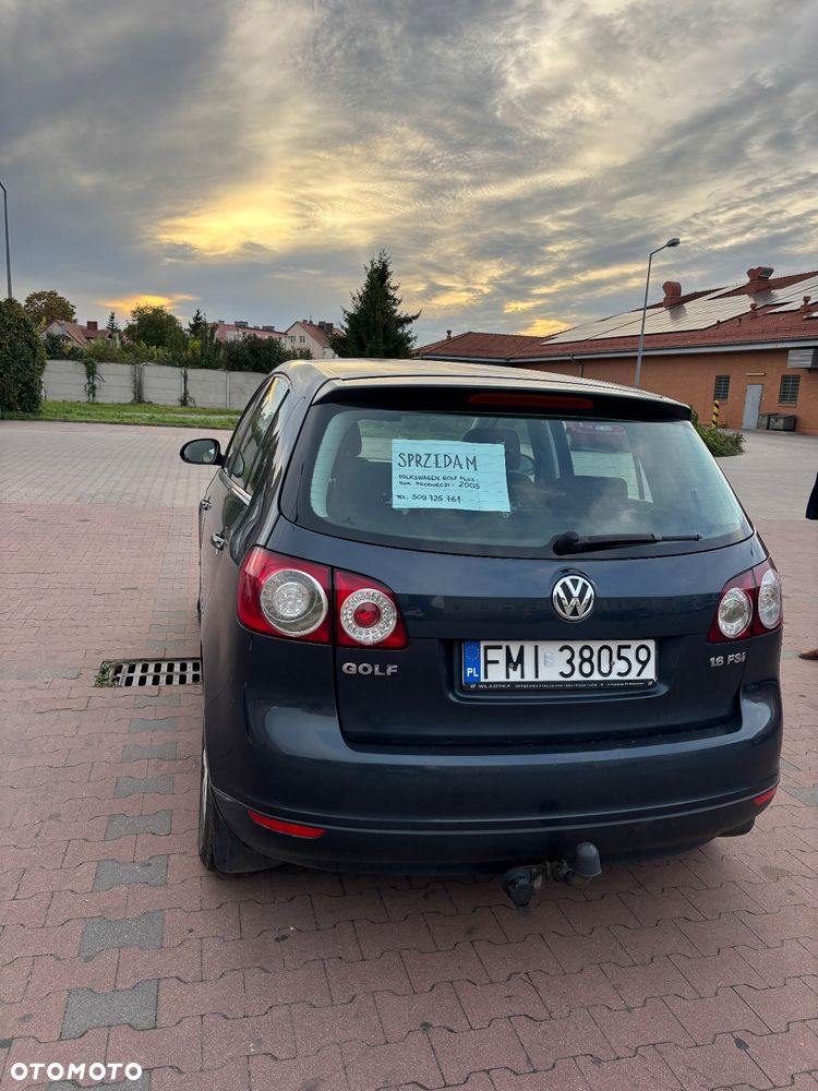 Volkswagen Golf Plus 1.6 FSI Comfortline - 5