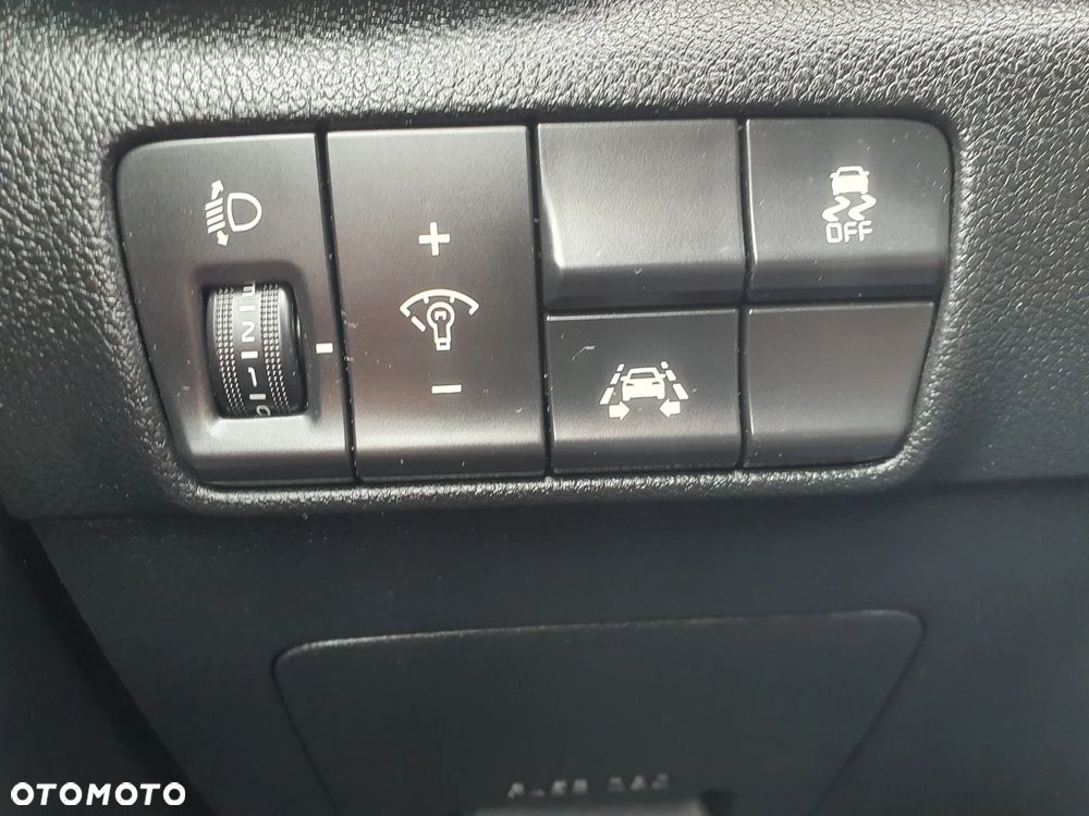 Kia Sportage 1.6 GDI 2WD DREAM-TEAM EDITION - 23