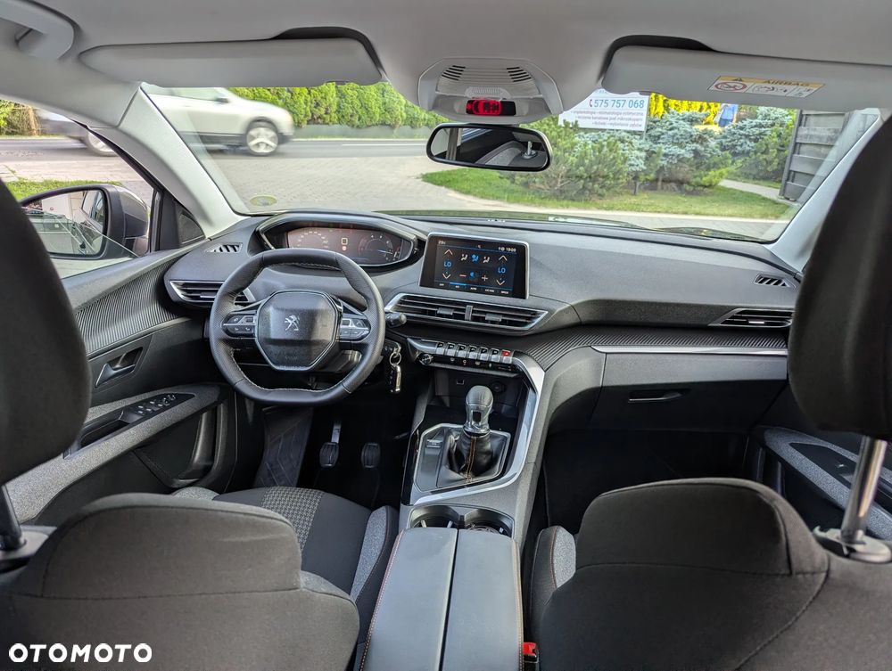 Peugeot 5008 1.5 BlueHDi Allure S&S - 9