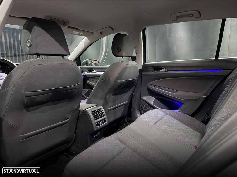 VW Golf Variant 1.0 TSI Confortline DSG - 30