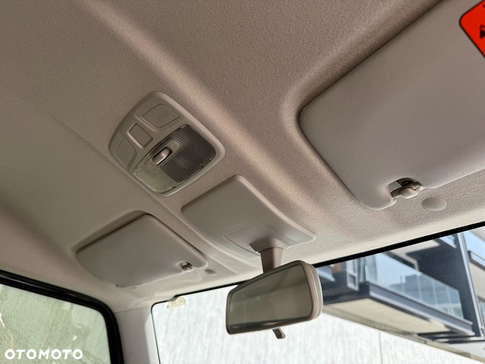 Suzuki Jimny 1.5 Elegance - 37