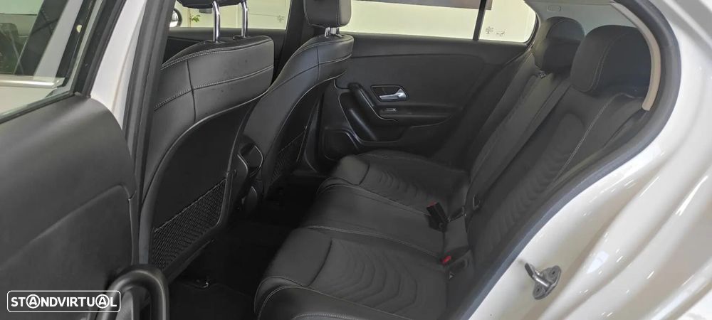 Mercedes-Benz A 250 - 19