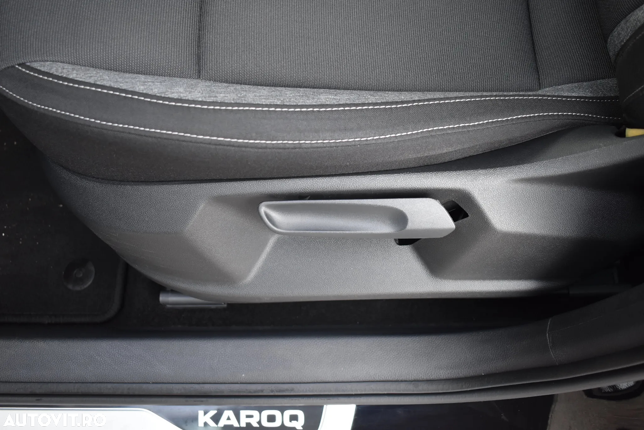Skoda Karoq 1.5 TSI ACT DSG Ambition - 11