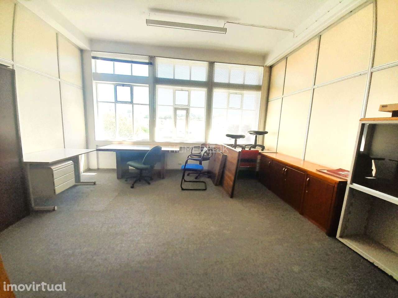 Arrendamento de  escritórios no centro de Mafra - Grande imagem: 2/8