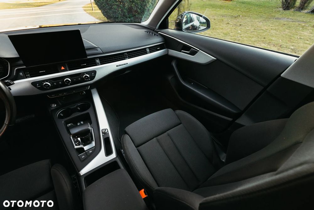 Audi A4 Avant 40 TDI quattro S tronic S line - 17