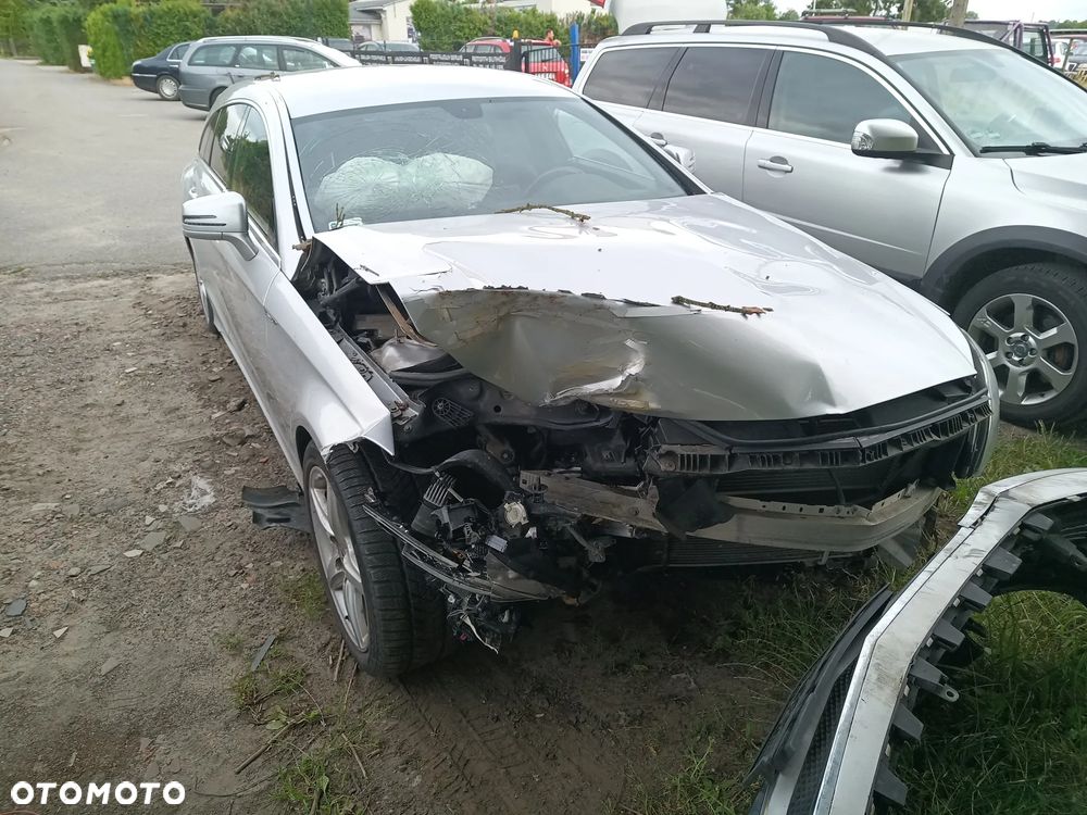 Mercedes-Benz CLS 220 (BlueTEC) d - 12