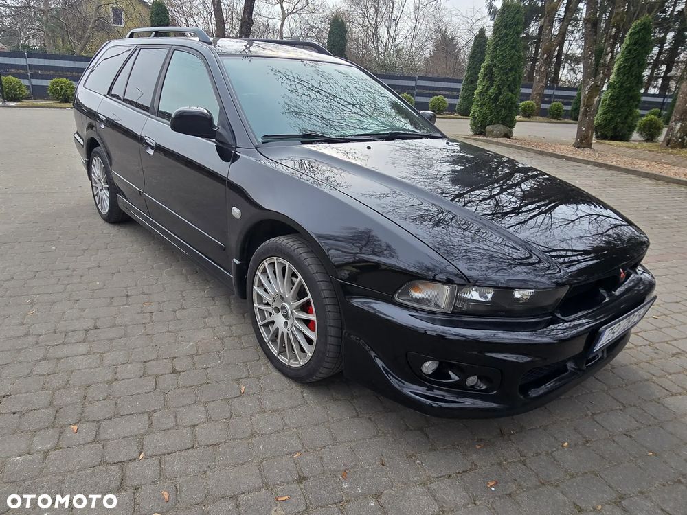 Mitsubishi Galant - 2