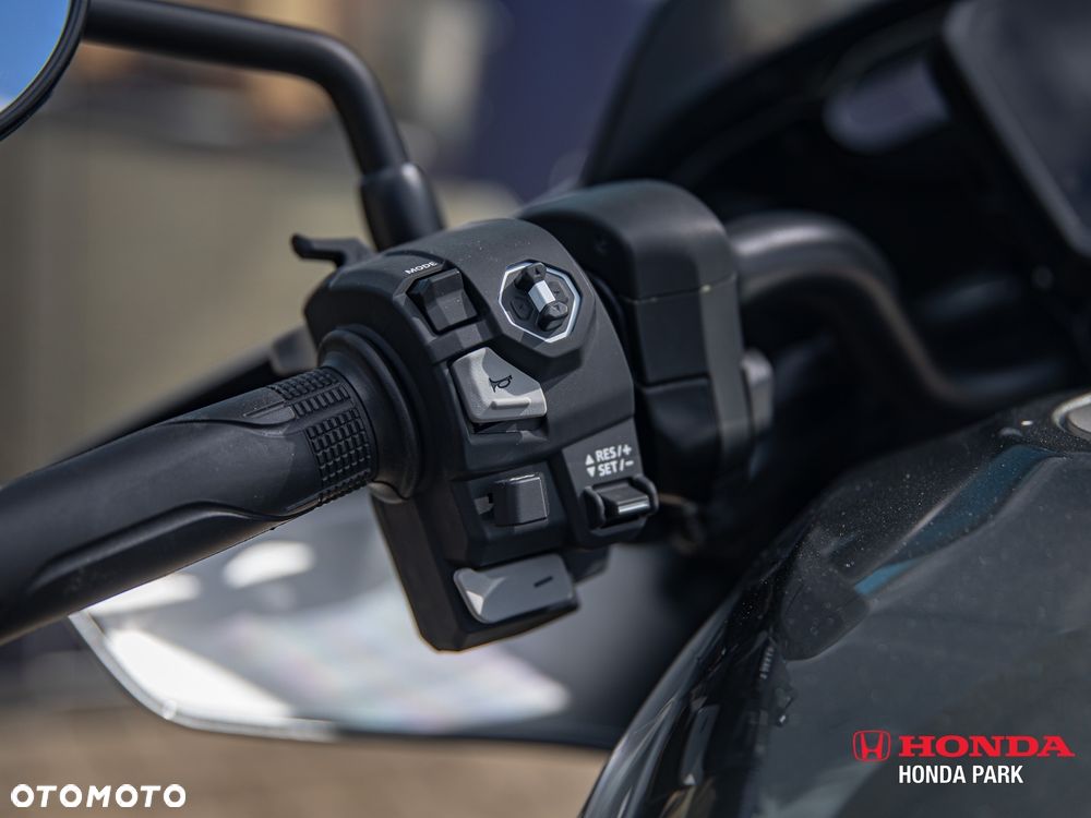 Honda CMX - 12
