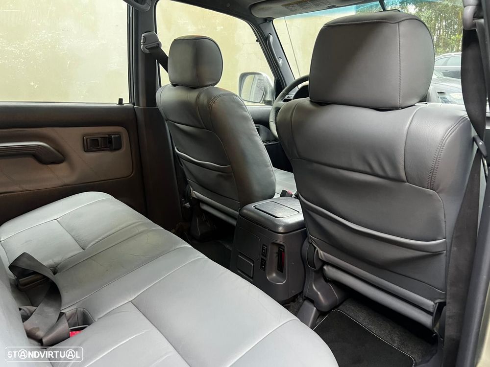 Toyota Land Cruiser 3.0 TD Pack 2 - 17