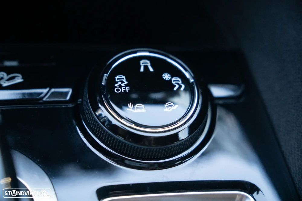 Peugeot 3008 1.5 BlueHDi GT Line EAT8 - 12