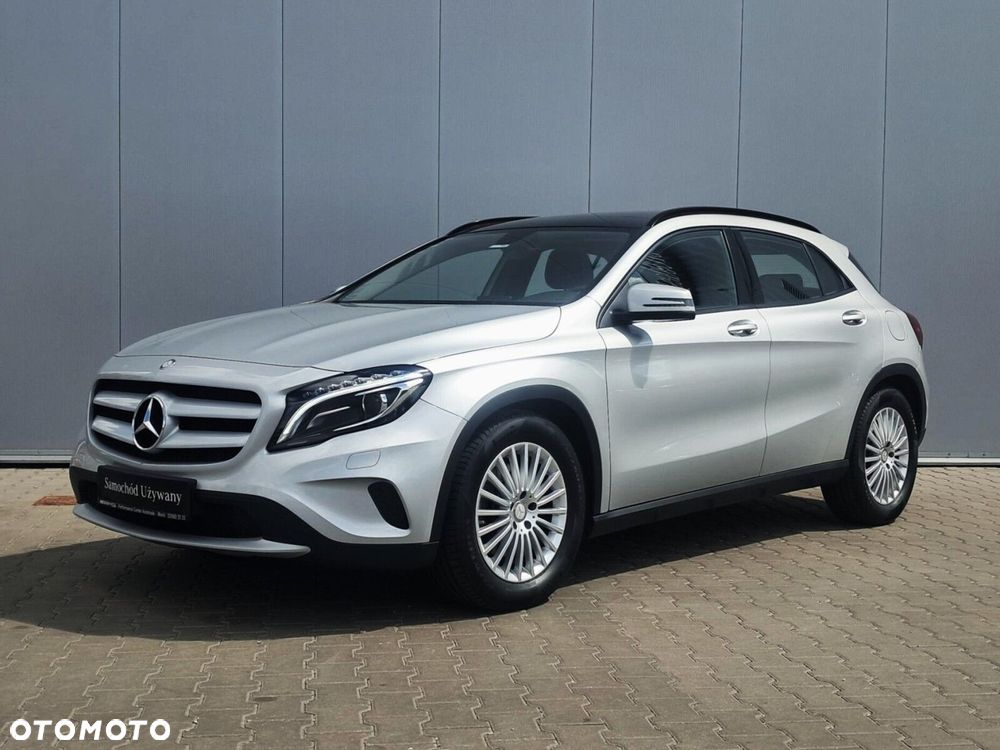 Mercedes-Benz GLA - 2