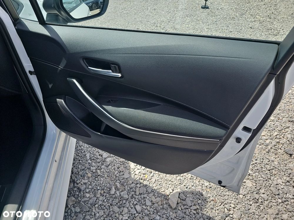 Toyota Corolla 1.8 Hybrid Comfort - 21
