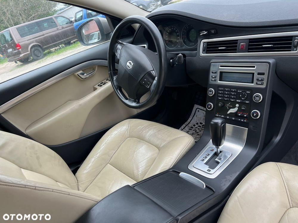 Volvo S80 - 13