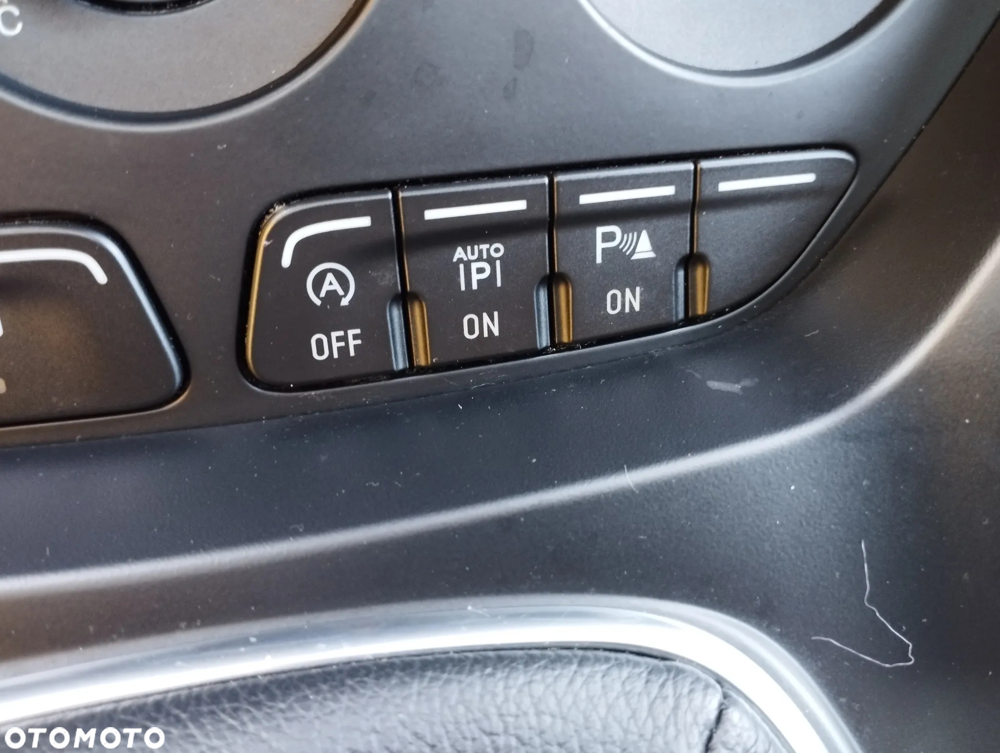 Ford C-MAX 1.0 EcoBoost Titanium ASS - 28