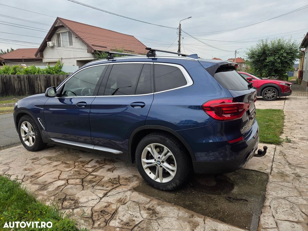 BMW X3 xDrive20d AT Luxury Line - 7