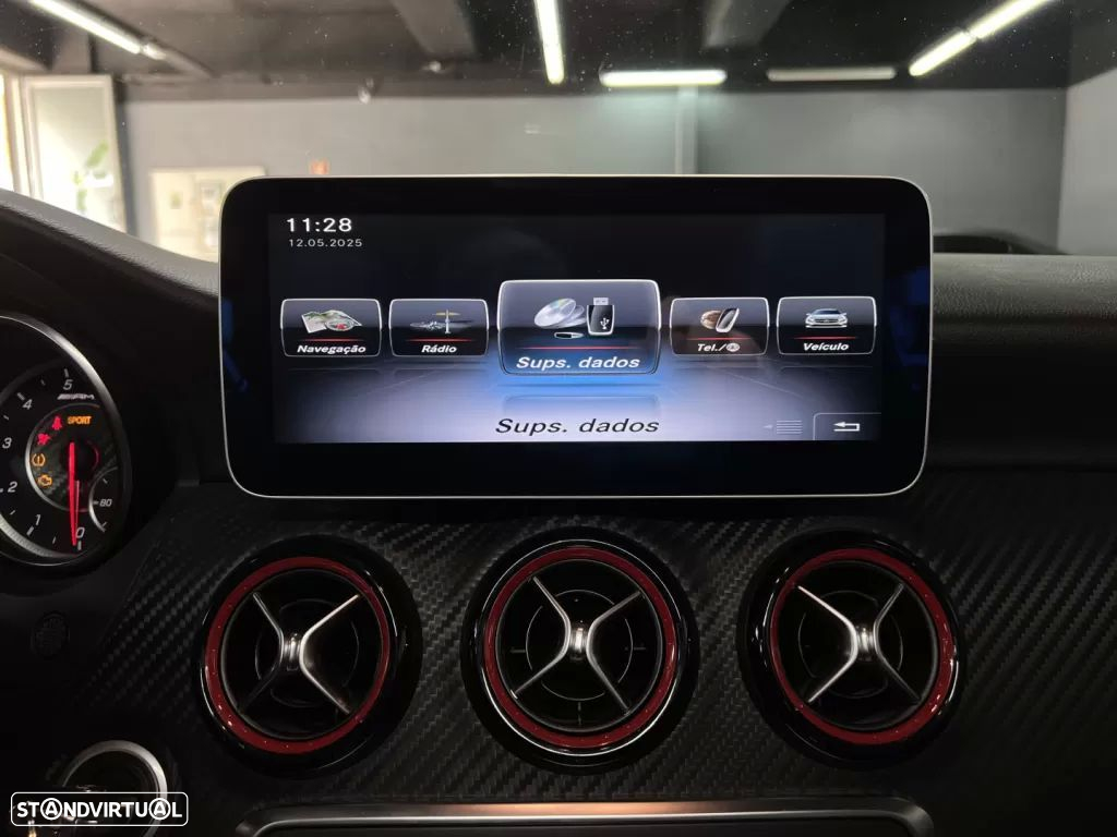 Mercedes-Benz A 45 AMG 4Matic Speedshift 7G-DCT - 27