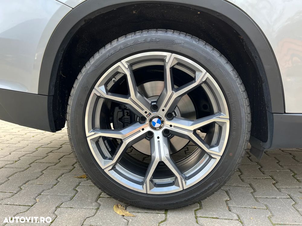 BMW X5 xDrive40d - 24