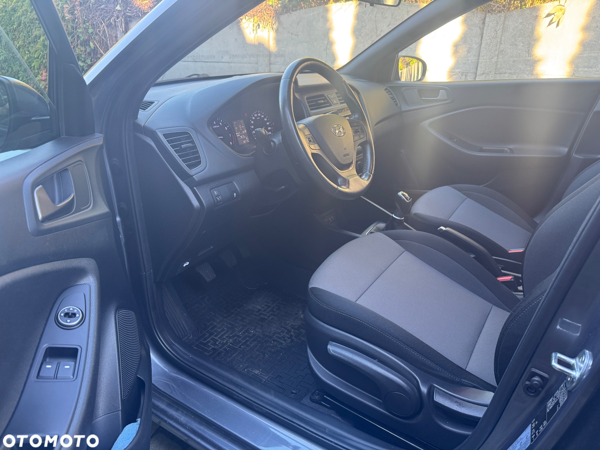 Hyundai i20 1.0 T-GDI Active - 11